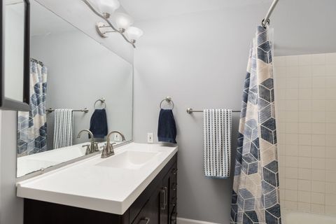 Tiny photo for 514 Brookwood Trail, McHenry, IL 60050 (MLS # 12635319)