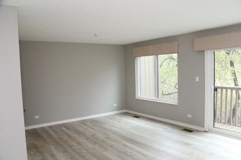 Tiny photo for 787 Oak Hill Road #467, Lake Barrington, IL 60010 (MLS # 12569120)