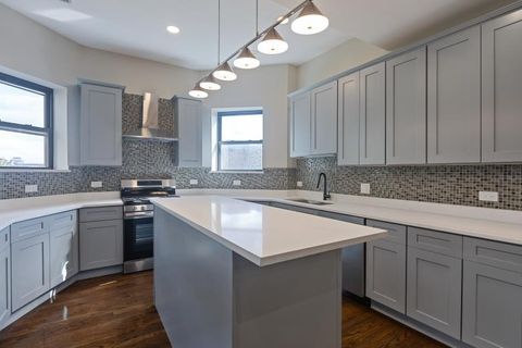 Tiny photo for 444 E 48th Street #3W, Chicago, IL 60615 (MLS # 12515408)