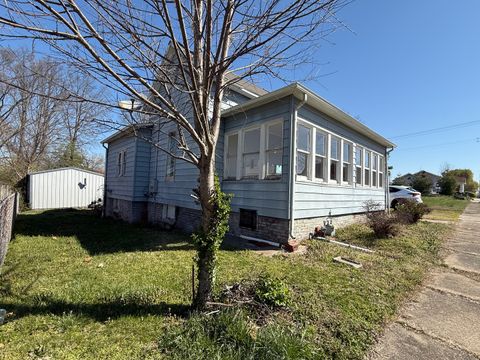 Tiny photo for 506 W College Street, Harrisburg, IL 62946 (MLS # 12591988)