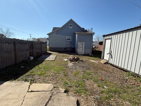 Tiny photo for 506 W College Street, Harrisburg, IL 62946 (MLS # 12591988)