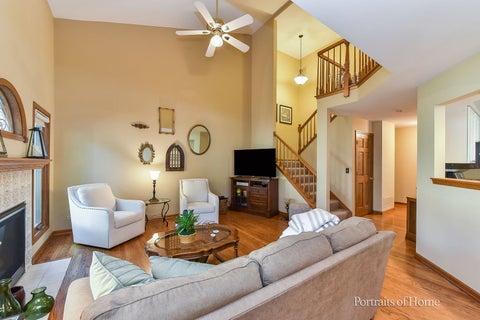 Tiny photo for 403 Dillman Court, Naperville, IL 60540 (MLS # 12686364)