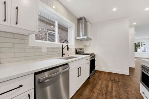 Tiny photo for 5844 W Leland Avenue, Chicago, IL 60630 (MLS # 12526129)