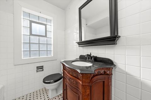 Tiny photo for 9923 S Claremont Avenue, Chicago, IL 60643 (MLS # 12529512)