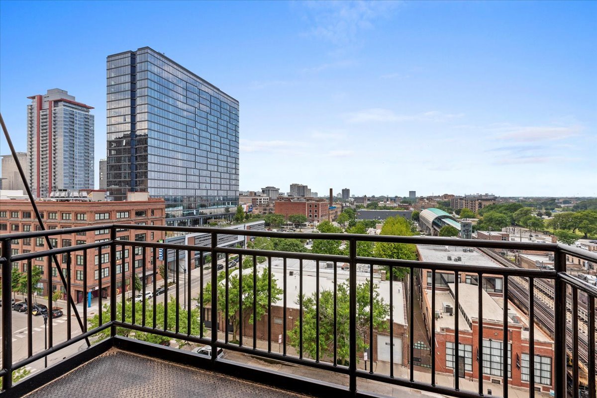 2024 S WABASH Avenue 705