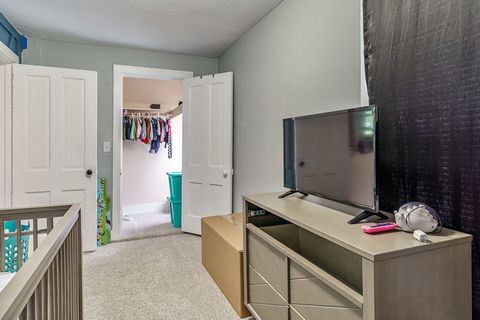 Tiny photo for 604 E Pleasant Street, Belvidere, IL 61008 (MLS # 12666855)