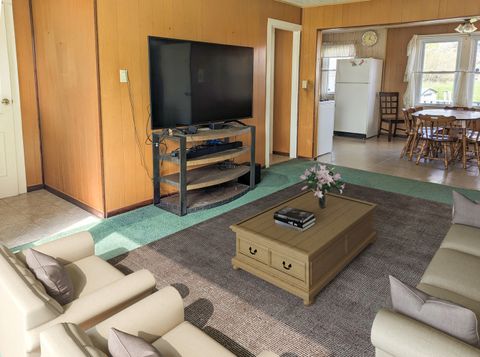 Tiny photo for 1485 S Burchard Avenue, Freeport, IL 61032 (MLS # 12503942)