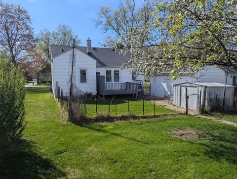 Tiny photo for 1485 S Burchard Avenue, Freeport, IL 61032 (MLS # 12503942)