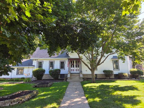 Tiny photo for 425 W LINCOLN Avenue, Belvidere, IL 61008 (MLS # 12731131)