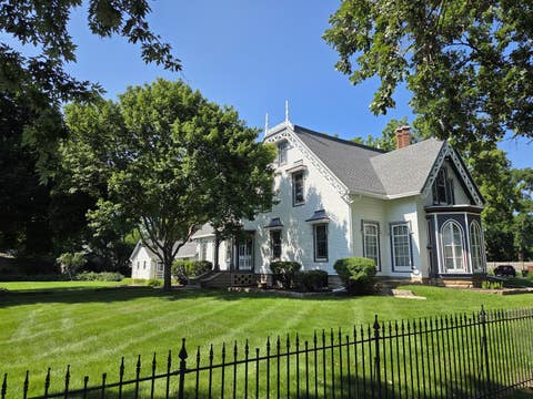 Tiny photo for 425 W LINCOLN Avenue, Belvidere, IL 61008 (MLS # 12731131)