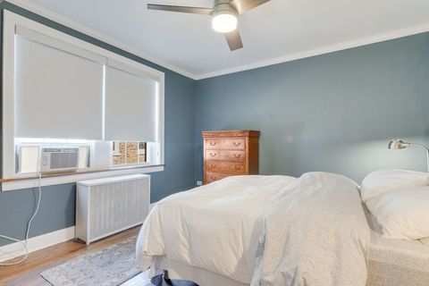 Tiny photo for 1217 Hull Terrace #3A, Evanston, IL 60202 (MLS # 12442324)