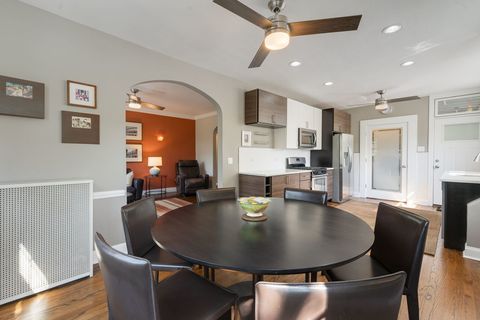 Tiny photo for 1217 Hull Terrace #3A, Evanston, IL 60202 (MLS # 12442324)