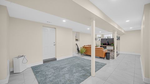 Tiny photo for 6511 S Evans Avenue, Chicago, IL 60637 (MLS # 12602379)