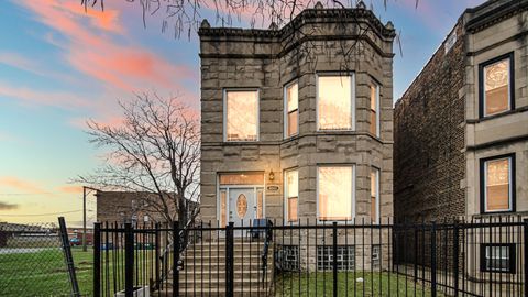 Tiny photo for 6511 S Evans Avenue, Chicago, IL 60637 (MLS # 12602379)