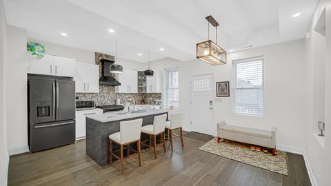 Tiny photo for 6511 S Evans Avenue, Chicago, IL 60637 (MLS # 12602379)