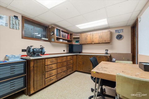 Tiny photo for 30W110 Avondale Court, Warrenville, IL 60555 (MLS # 12672990)