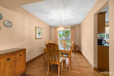 Tiny photo for 30W110 Avondale Court, Warrenville, IL 60555 (MLS # 12672990)
