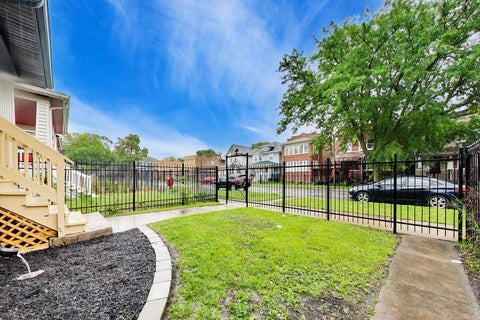 Tiny photo for 544 N Leamington Avenue, Chicago, IL 60644 (MLS # 12686449)