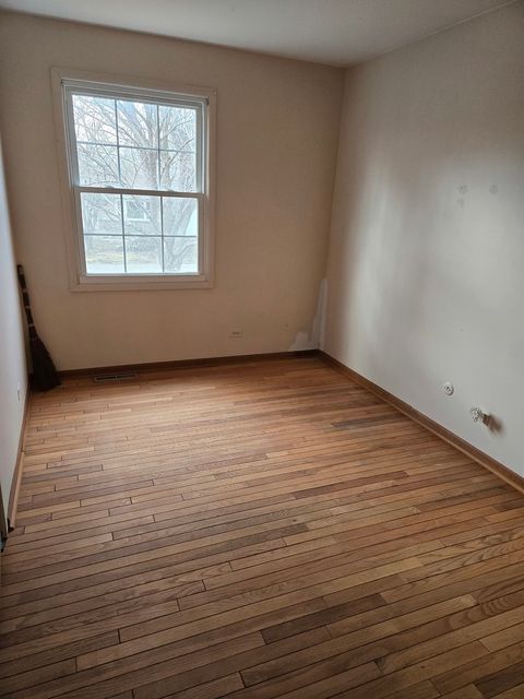 Tiny photo for 1702 Parklane Avenue, McHenry, IL 60050 (MLS # 12572918)