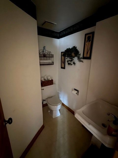 Tiny photo for 1702 Parklane Avenue, McHenry, IL 60050 (MLS # 12572918)