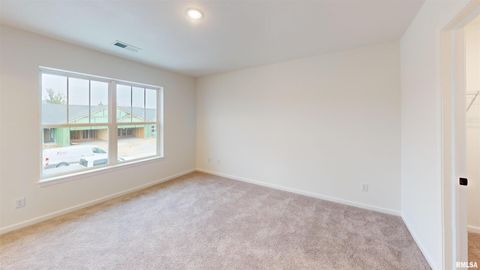 Tiny photo for 5940 BUTTERFIELD Drive, Bettendorf, IA 52722 (MLS # QC4268525)