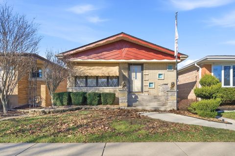 Photo of 11218 S WHIPPLE Street, Chicago, IL 60655 (MLS # 12580687)