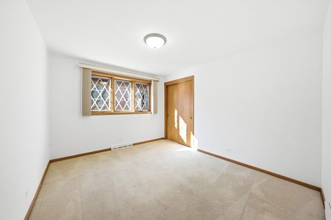 Tiny photo for 11218 S WHIPPLE Street, Chicago, IL 60655 (MLS # 12580687)