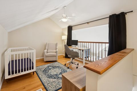 Tiny photo for 3315 N Racine Avenue #D, Chicago, IL 60657 (MLS # 12618603)