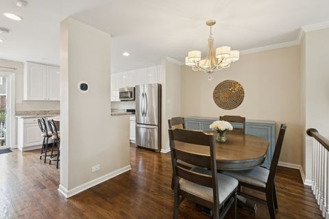 Tiny photo for 3315 N Racine Avenue #D, Chicago, IL 60657 (MLS # 12618603)