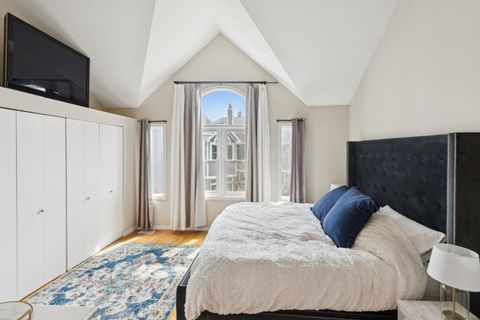 Tiny photo for 3315 N Racine Avenue #D, Chicago, IL 60657 (MLS # 12618603)