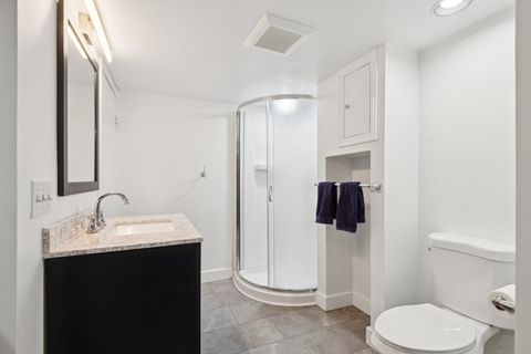 Tiny photo for 3315 N Racine Avenue #D, Chicago, IL 60657 (MLS # 12618603)