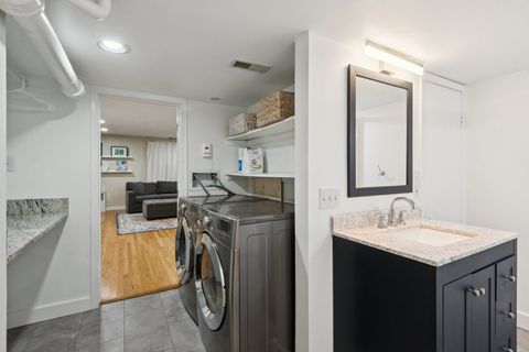 Tiny photo for 3315 N Racine Avenue #D, Chicago, IL 60657 (MLS # 12618603)