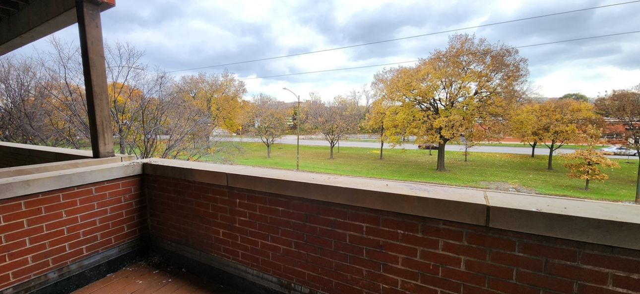 4012 S Western Avenue 2