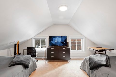 Tiny photo for 205 W Cook Avenue, Libertyville, IL 60048 (MLS # 12634943)