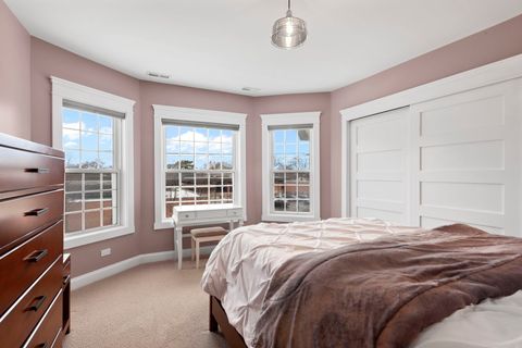 Tiny photo for 205 W Cook Avenue, Libertyville, IL 60048 (MLS # 12634943)