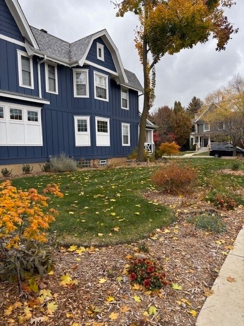 Tiny photo for 205 W Cook Avenue, Libertyville, IL 60048 (MLS # 12634943)
