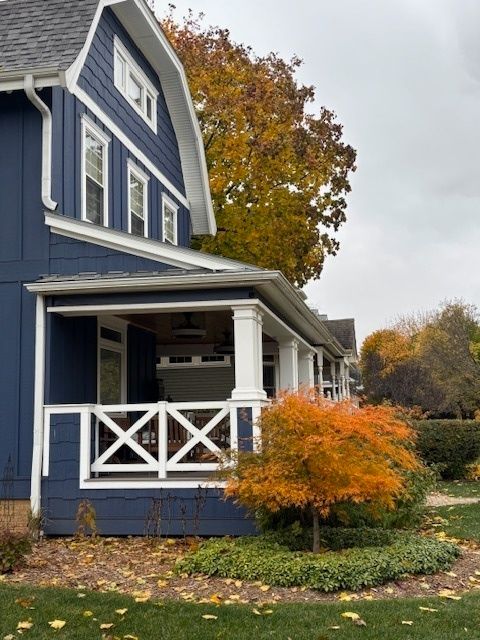 Tiny photo for 205 W Cook Avenue, Libertyville, IL 60048 (MLS # 12634943)