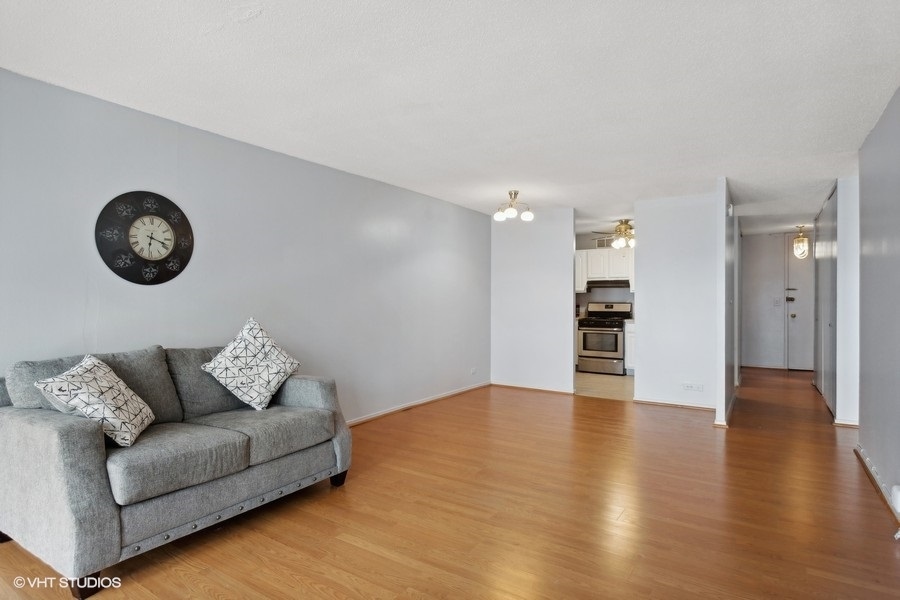 6700 S South Shore Drive 3J