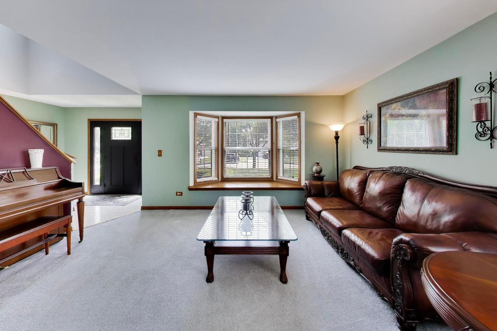 524 Edinburgh Lane