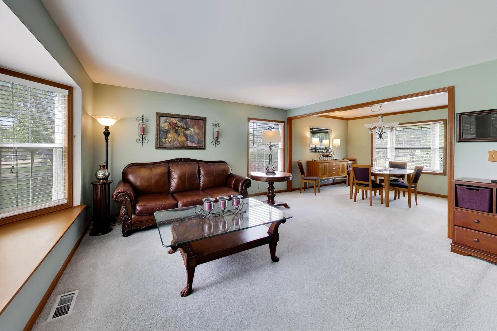 524 Edinburgh Lane