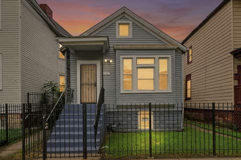 Tiny photo for 5353 S Princeton Avenue, Chicago, IL 60609 (MLS # 12702617)