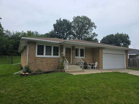 Photo of 1019 Harmony Drive, Montgomery, IL 60538 (MLS # 12724648)