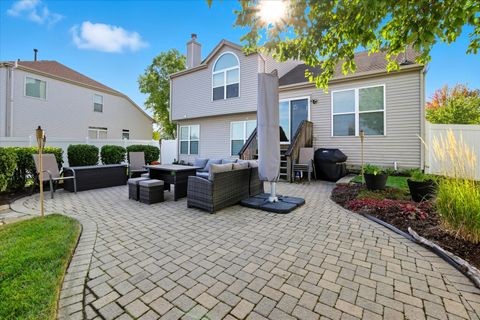 Tiny photo for 1600 Prairieview Boulevard, Bolingbrook, IL 60490 (MLS # 12617171)