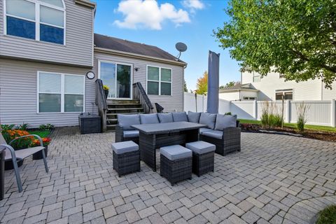 Tiny photo for 1600 Prairieview Boulevard, Bolingbrook, IL 60490 (MLS # 12617171)