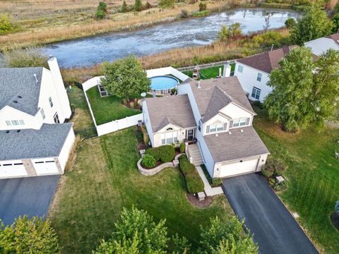 Tiny photo for 1600 Prairieview Boulevard, Bolingbrook, IL 60490 (MLS # 12617171)