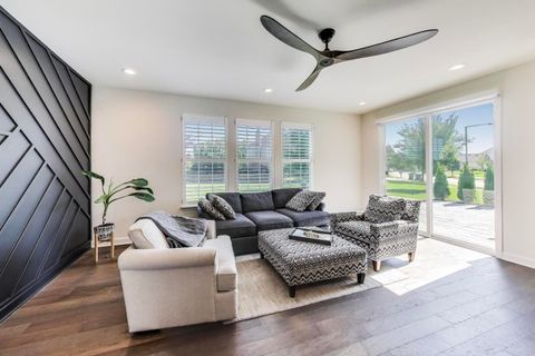 Tiny photo for 27100 Timber Wood Court, Plainfield, IL 60585 (MLS # 12554476)