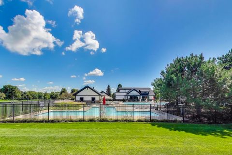 Tiny photo for 27100 Timber Wood Court, Plainfield, IL 60585 (MLS # 12554476)