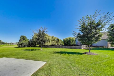 Tiny photo for 27100 Timber Wood Court, Plainfield, IL 60585 (MLS # 12554476)