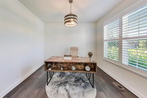 Tiny photo for 27100 Timber Wood Court, Plainfield, IL 60585 (MLS # 12554476)