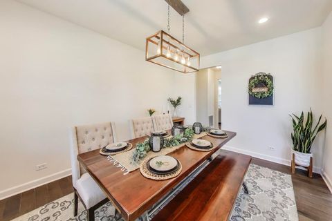 Tiny photo for 27100 Timber Wood Court, Plainfield, IL 60585 (MLS # 12554476)